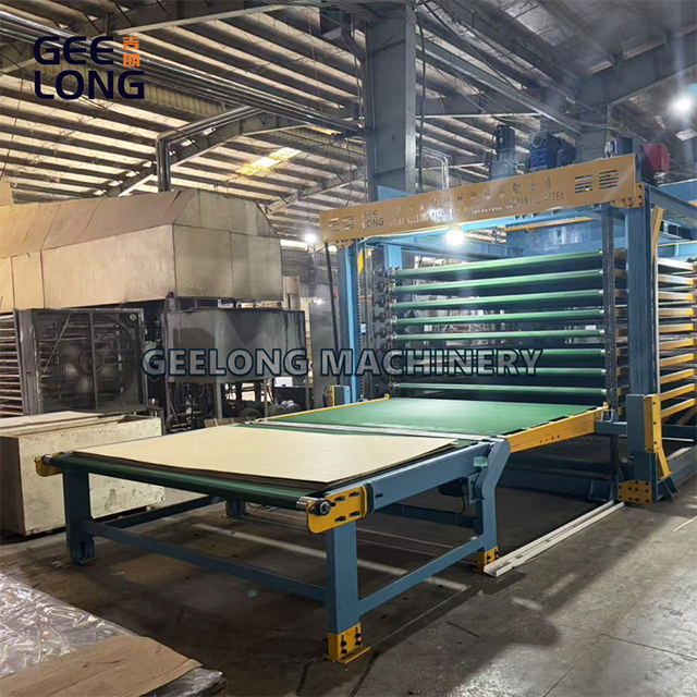 Automatic Plywood Film Overlaying Table with Electrostatic Adsorption