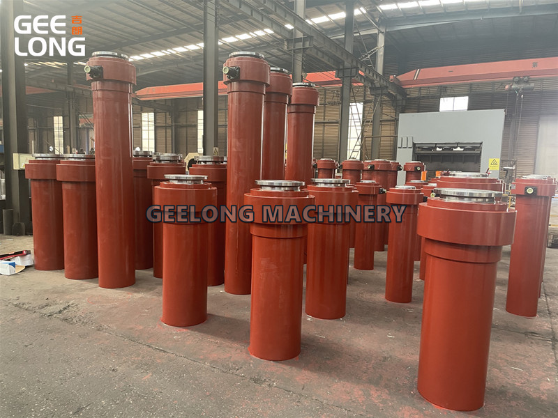 Plywood-hot-press-machine-oil-cylinder