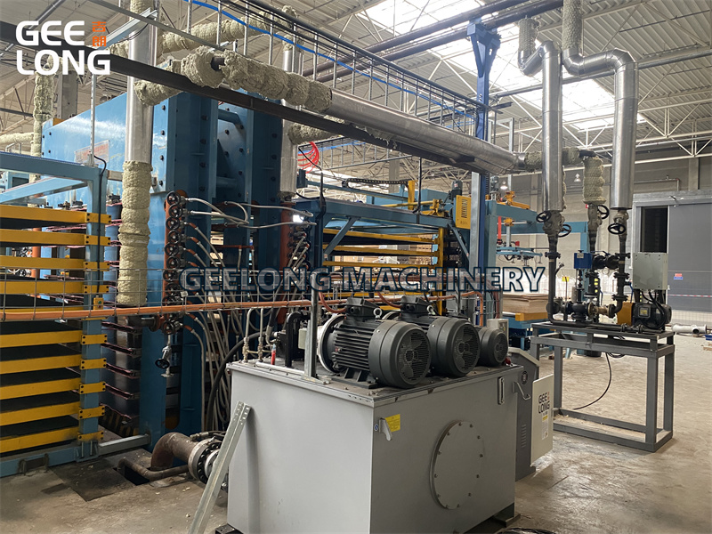 Automatic-film-faced-plywood-laminate-hot-pressing-line-machine (7)