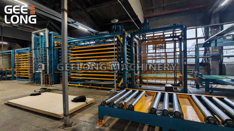 geelong-film-faced-plywood-laminate-hot-pressing-line-machine (4)