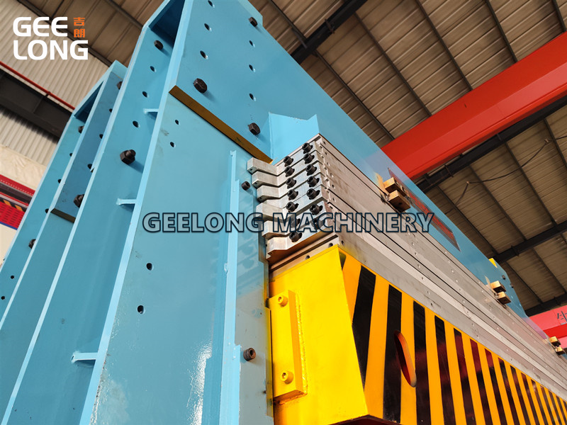 geelong-hexa-plywood-hot-press-machine-film-faced-plywood-laminate-hot-press-machine (5)