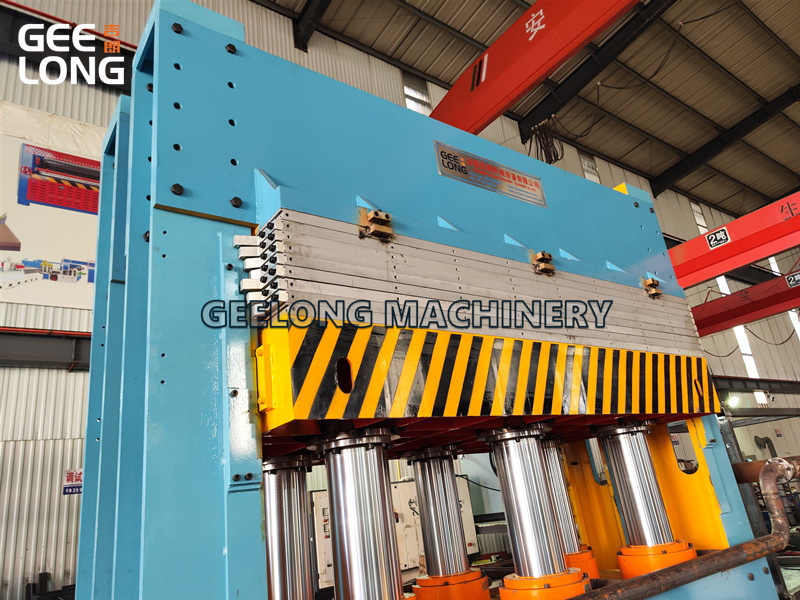 geelong-hexa-plywood-hot-press-machine-film-faced-plywood-laminate-hot-press-machine (4)