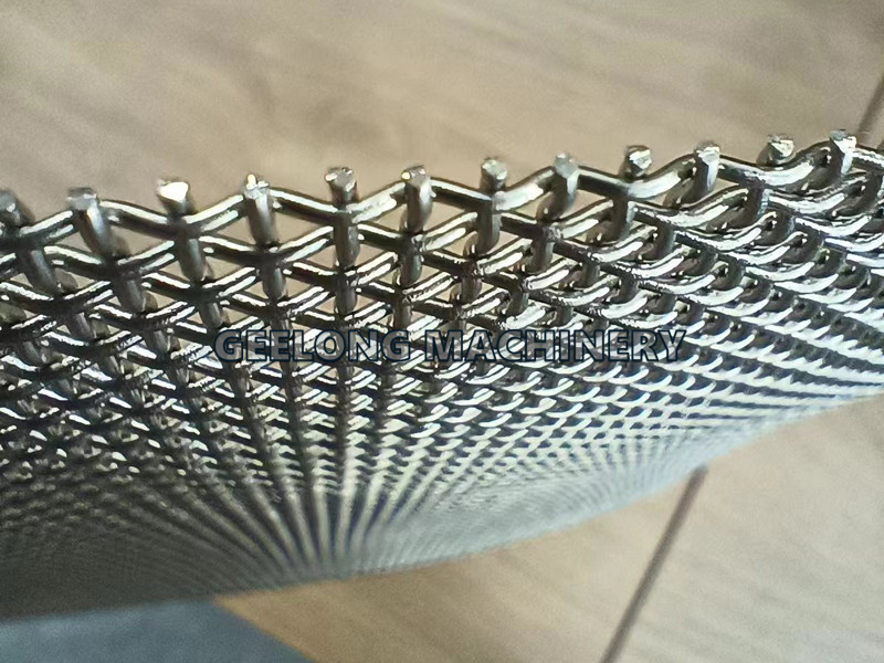 geelong-stainless-steel-wire-mesh-anti-slip-plywood (3)