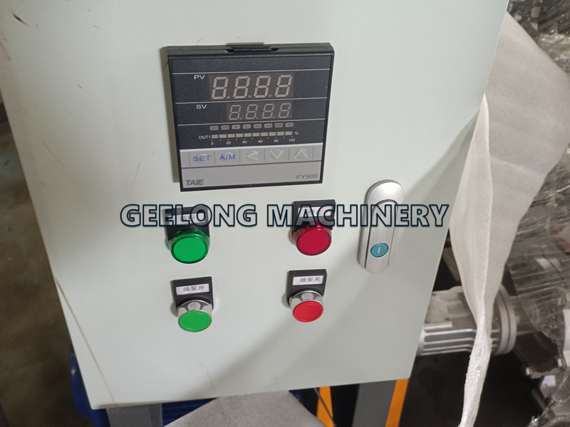 Thermal-Oil-Secondary-Circulation-Pump-System (2)
